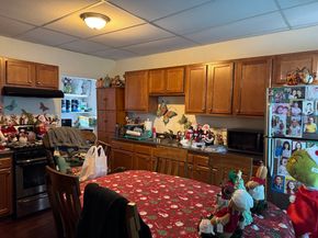 289 Chelsea Steet, Boston MA 02128