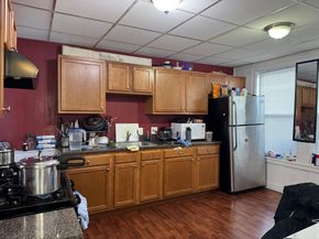 289 Chelsea Steet, Boston MA 02128