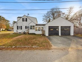 31 Magnolia Ave, Brockton MA 02301