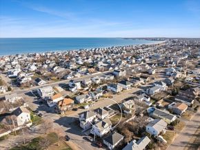 189 Kingsley Rd, Hull MA 02045