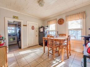 48 Simmons Ave, Brockton MA 02301