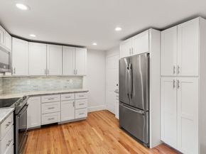 91 Fayette St 1, Watertown MA 02472