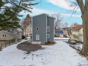 184 Myrtle St, Brockton MA 02301