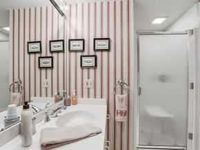 11 Weatherly Dr 11, Salem MA 01970