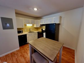 176 Maple Ave 721, Rutland MA 01543