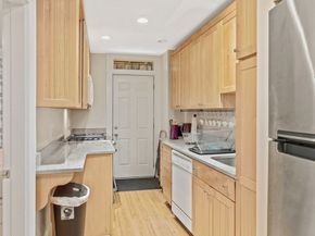 21 E Concord St, Boston MA 02118