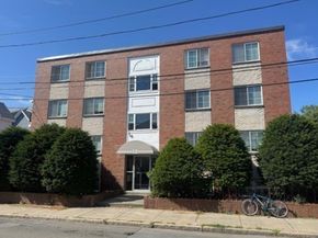 21 Staples Ave 26, Everett MA 02149