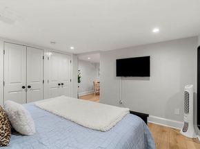 1 Main Street R, Rockport MA 01966