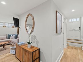 1 Main Street R, Rockport MA 01966