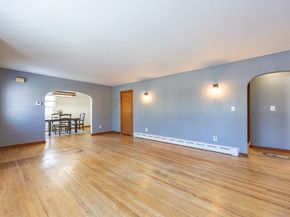 279 S Main St, Hopedale MA 01747