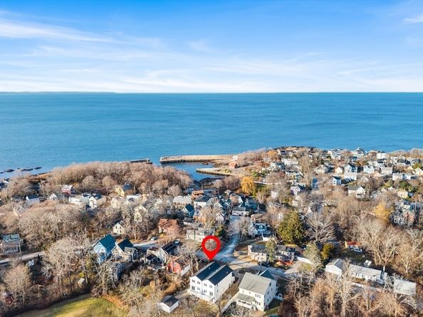 43 High St B, Gloucester MA 01930