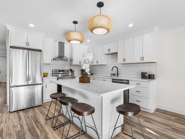 43 High St B, Gloucester MA 01930