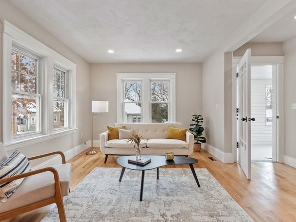 42 N Worcester Ave, Worcester MA 01606