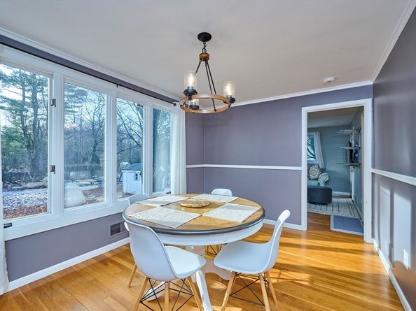 8 Waveney Rd, Framingham MA 01701