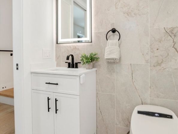 63 Kellogg St, Framingham MA 01701