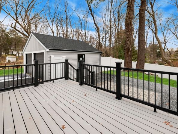 63 Kellogg St, Framingham MA 01701