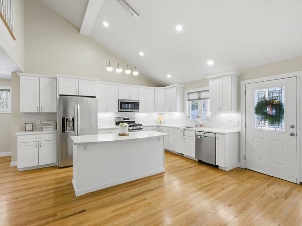 2 Turtle Lane 2, Sterling MA 01564