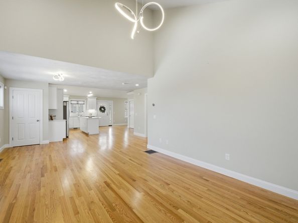 2 Turtle Lane 2, Sterling MA 01564