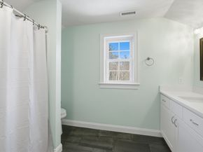 2 Turtle Lane 2, Sterling MA 01564