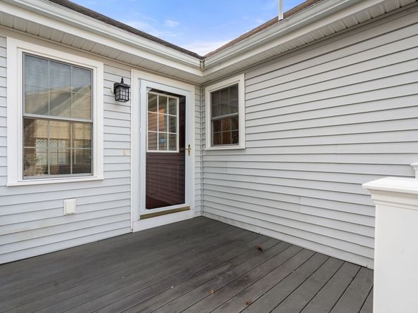 42 Brewster Rd 42, Stoughton MA 02072