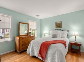 42 Brewster Rd 42, Stoughton MA 02072