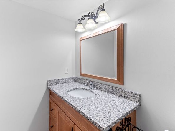 133 Greenbrook Drive 133, Stoughton MA 02072