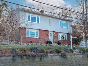 340 Essex St, Saugus MA 01906