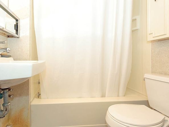 340 Essex St, Saugus MA 01906