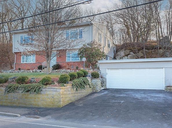 340 Essex St, Saugus MA 01906