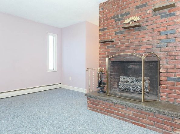 340 Essex St, Saugus MA 01906