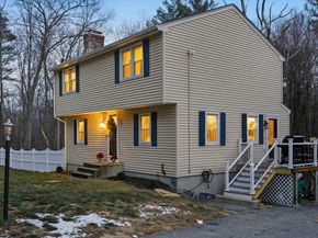 557 Fowler Rd, Northbridge MA 01534