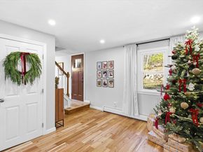 557 Fowler Rd, Northbridge MA 01534