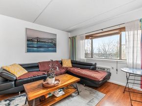 4975 Washington 306, Boston MA 02132