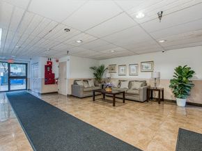 4975 Washington 306, Boston MA 02132