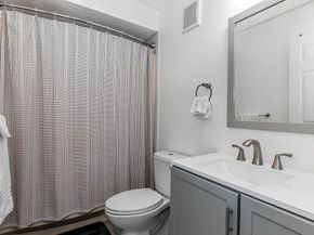 4975 Washington 306, Boston MA 02132