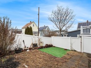 21 Hillside Avenue 21, Everett MA 02149