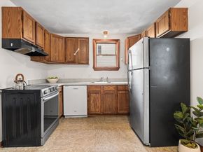 21 Hillside Avenue 21, Everett MA 02149