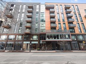 32 Traveler St 411, Boston MA 02118