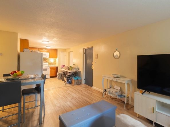 2089 Dorchester Avenue 1, Boston MA 02124