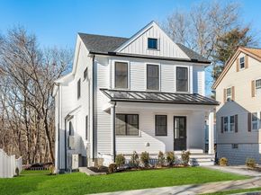 92 Overlook Rd, Arlington MA 02474