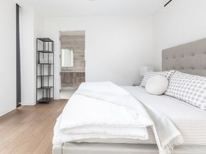 10 Farnsworth 3A, Boston MA 02210