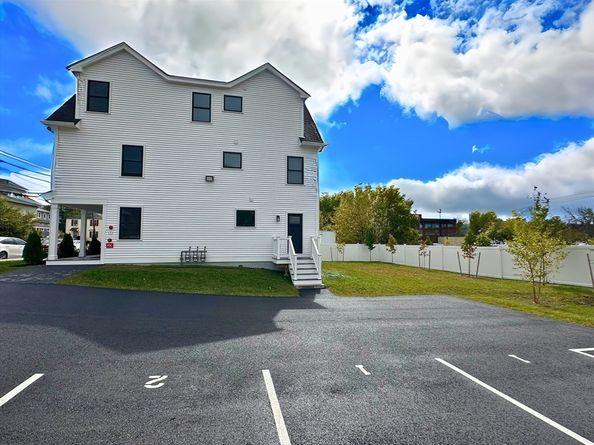 106 Broadway 3, Salem MA 01970