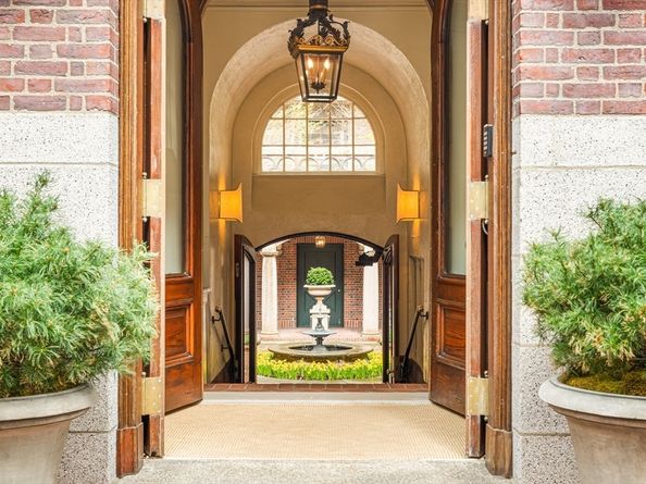 101 Chestnut Street E, Boston MA 02108