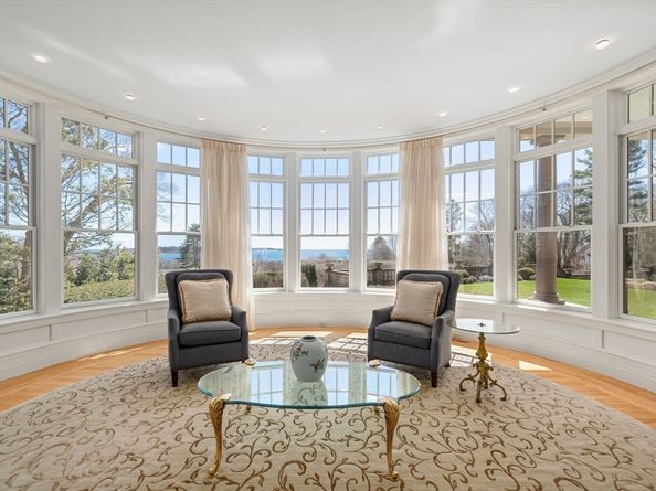 53 Paine Avenue, Beverly MA 01915