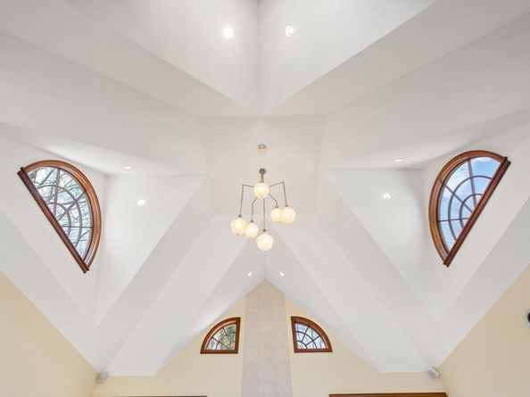 53 Paine Avenue, Beverly MA 01915