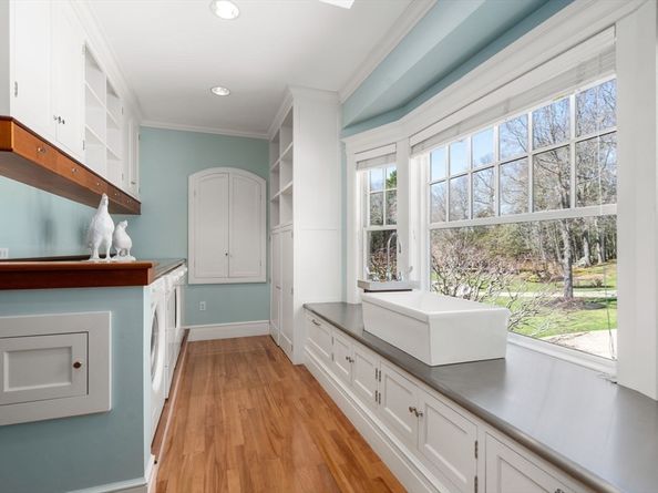 53 Paine Avenue, Beverly MA 01915
