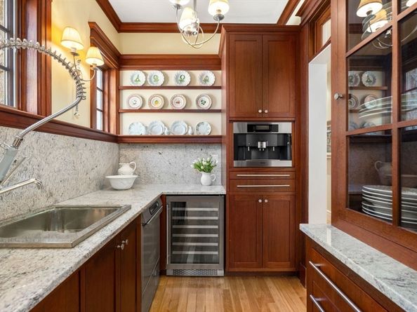 53 Paine Avenue, Beverly MA 01915