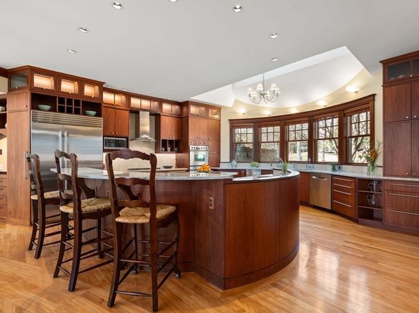 53 Paine Avenue, Beverly MA 01915