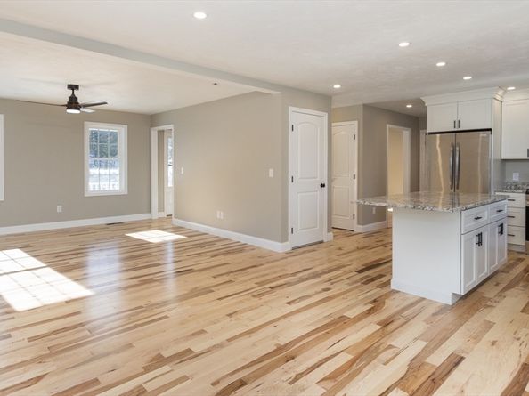 26 1/2 Cherry Street, Spencer MA 01562
