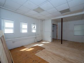 135 Elm St, Southbridge MA 01550